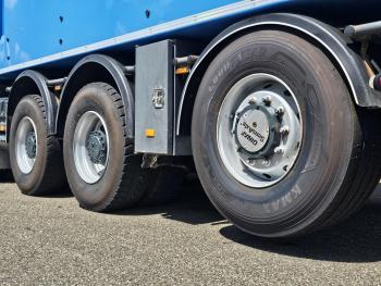 GINAF / CF85.410 / MANUAL GEARBOX / 10x4 TIPPER